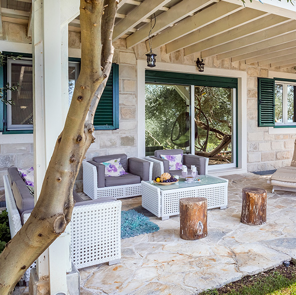 Entreprise de menuiserie intérieure et extérieure à Montjoie-en-Couserans Entreprise de menuiserie intérieure et extérieure à Montjoie-en-Couserans